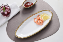 Load image into Gallery viewer, Pampa  Bay Small  Oval  Serving  Piece