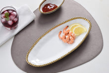 Load image into Gallery viewer, Pampa  Bay Small  Oval  Serving  Piece